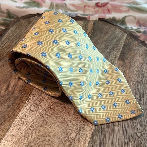 BROOKS BROTHERS Men silk Tie Graphic Rounds Floral Print Blue Multicolor $88 NEW - Picture 11 of 12